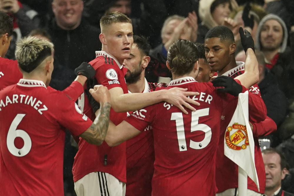 玻璃挡烟垂帘（垂壁）