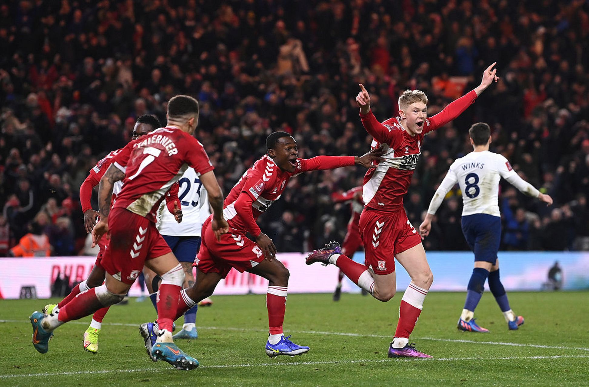 温泉度假村消防维修